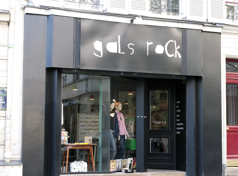 Store front at Gals Rock in Paris. Photo by alphacityguides.