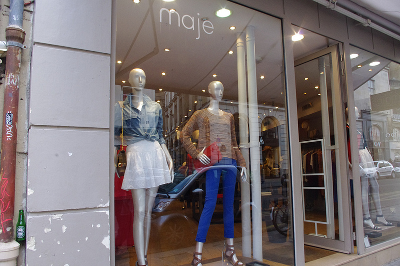 Window fashion at Maje in Paris. Photo by alphacityguides.