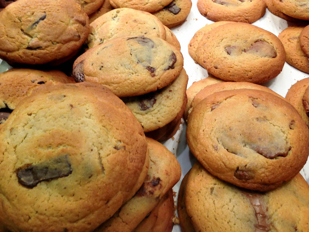 MIlk chocolate chunk cookies at Ben's Cookies in London. Photo by alphacityguides.
