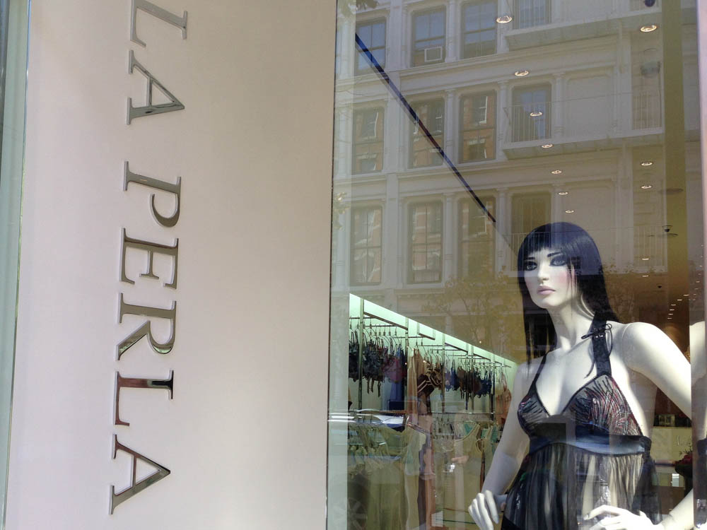 Store front at La Perla in New York. Photo by alphacityguides.