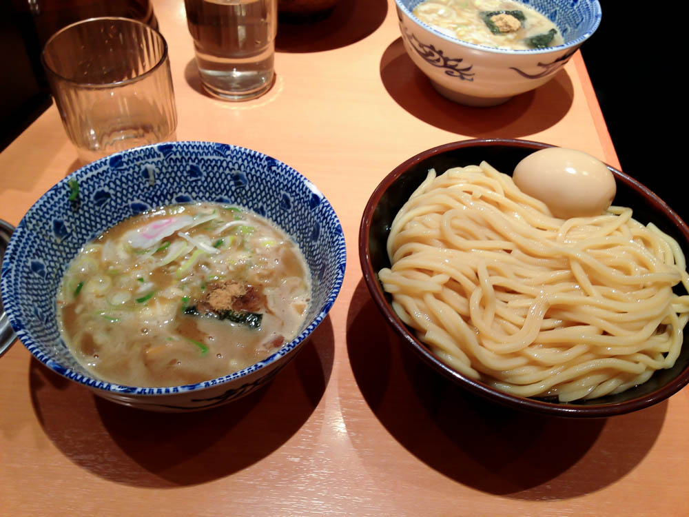 Broth and noodles at Rokurinsha in Tokyo. Photo by alphacityguides.
