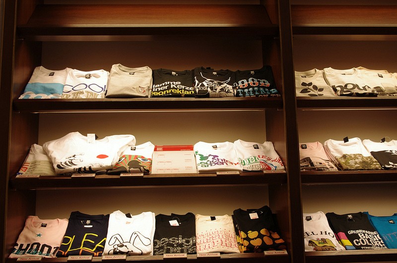Design T Shirt Store Graniph Tokyo | design tshirts store graniph alphacityguides Design T Shirt Store Graniph Tokyo | design tshirts store graniph alphacityguides