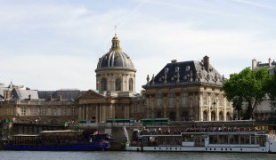 River Seine in Paris. Photo by alphacityguides.
