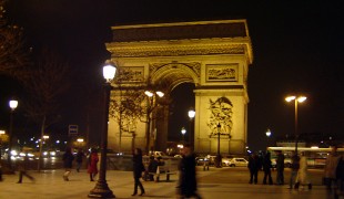 Arc de Triomphe in Paris. Photo by alphacityguides.