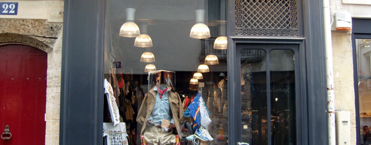 Store front at Jinj in Parisi. Photo by alphacityguides.