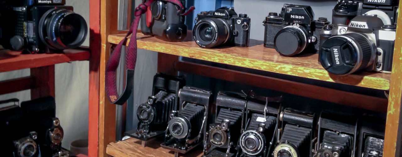 Vintage camera display at the Portobello Market in London. Photo by alphacityguides.